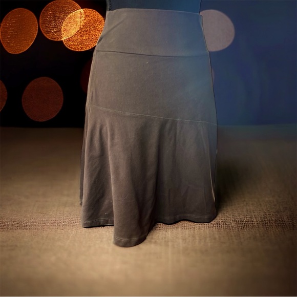 Athleta Dresses & Skirts - Athleta Women’s Fit Flare Everyday Skirt Brown Illusion Slit Zip Pocket XXS